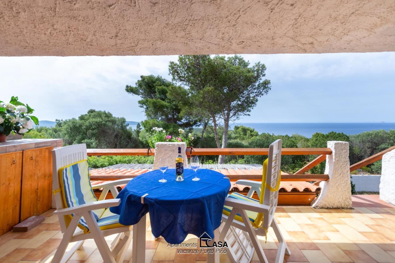 Apartments Casa Vacanze Porto Pino Eksteriør billede