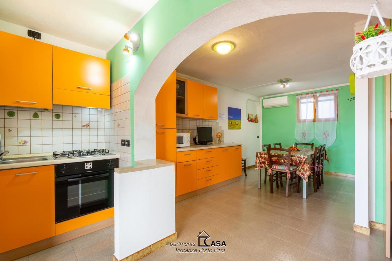 Apartments Casa Vacanze Porto Pino Eksteriør billede