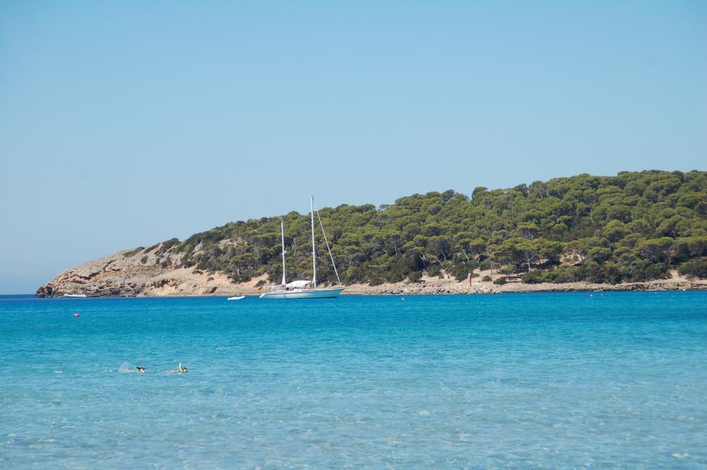 Apartments Casa Vacanze Porto Pino Eksteriør billede